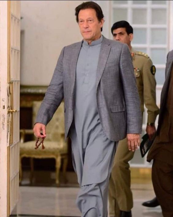 PM Imran Khan Represents The National Cloths Of Pakistan On All His Country Visits: